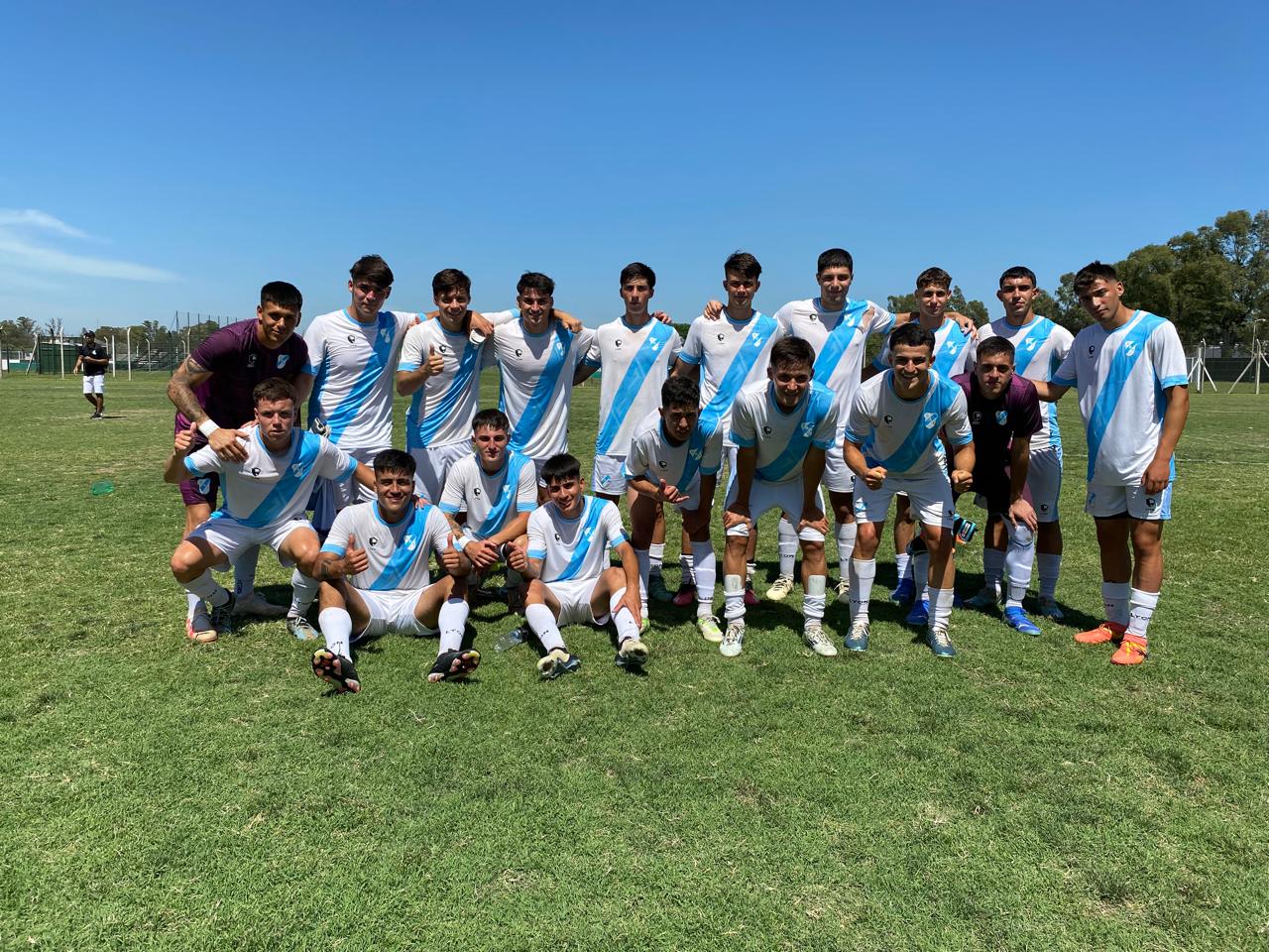 JUVENILES AFA - LA CUARTA DIVISION CLASIFICO A LA SEMIFINAL